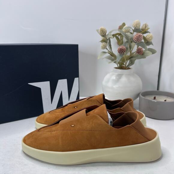 Wolf & Shepherd Shoes Cruise Ace Slip On Sneaker Sandstorm Men 7.5/Women 9 NWB - Picture 3 of 10